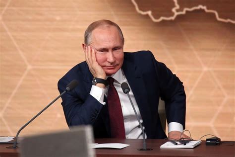 Sad je i zvanično Vladimir Putin može ponovo kandidirati za