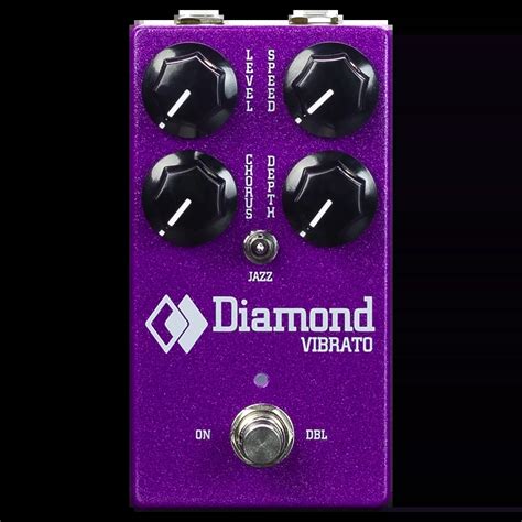 Diamond Guitar Pedals Vibrato Pedal Long And Mcquade