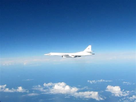 Análisis Militares: Interceptando Tu-160 (actualizado)