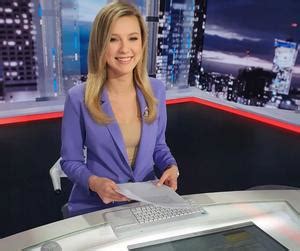 Karolina Soczewka Pi Kna Prezenterka Polsat News Super Express