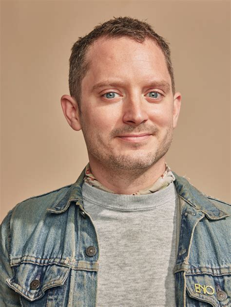 La Taille De Elijah Wood Quelle Taille Font Ils