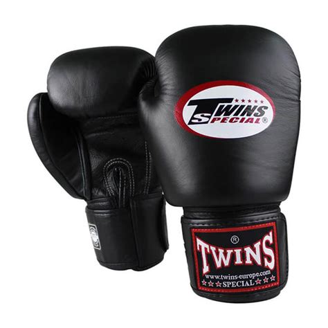 Best 16 oz Boxing Gloves for Training, Sparring & Heavy Bag | SmartMMA