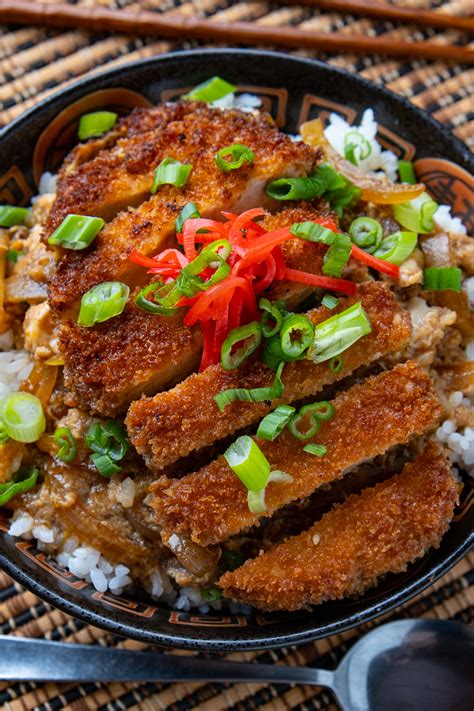 Katsudon (Japanese Pork Cutlet Rice Bowl) - Closet Cooking