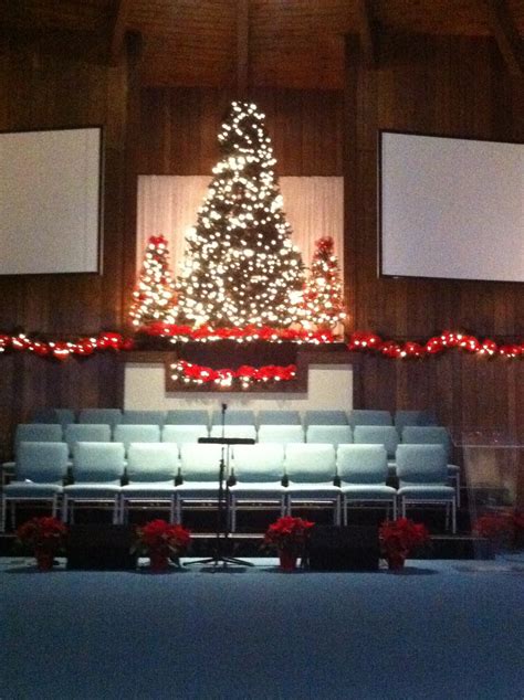 ~ I'M NOT MESSY... I'M JUST BUSY ~: Church Christmas Decorations 2012