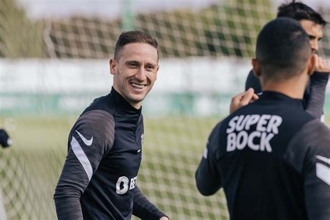 Os quatro jovens reforços que Amorim chamou ao treino do Sporting na