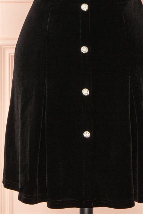 Mandy Short Black Velvet Dress W Peter Pan Collar Boutique 1861