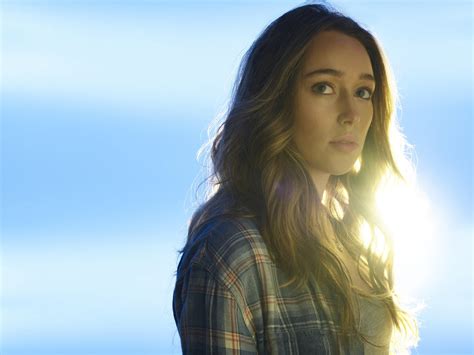 Alicia Clark 8k Ultra Hd Wallpaper From Fear The Walking Dead