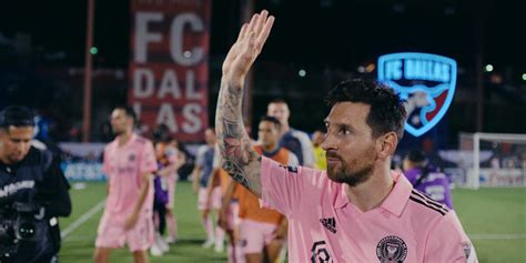 Series Reseña De Messi Llega A Estados Unidos Messi Meets America Episodios 13 Apple