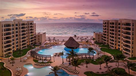 The Royal Sands, Cancún | HotelsCombined