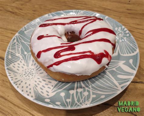 Donut Choco Frutos Rojos Vegamazing Madrid Vegano