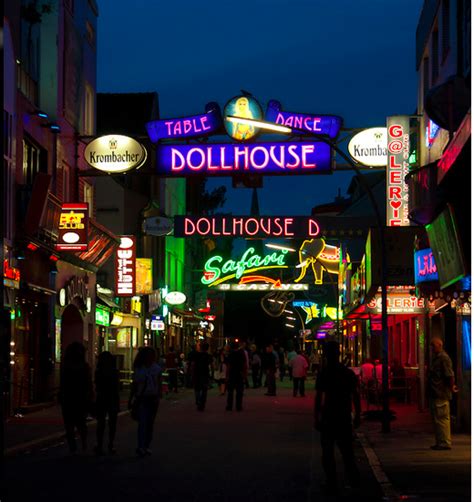 An Adventurous American in Germany: Reeperbahn District in Hamburg