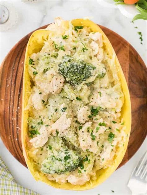 Chicken And Broccoli Alfredo Spaghetti Squash Recipe • Midgetmomma