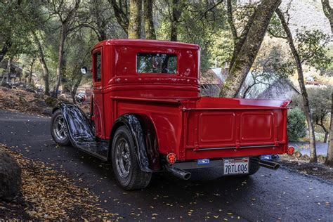 1934 Ford Pickup Hot Rod Flexes Chevy 350 Small Block V8 Muscle