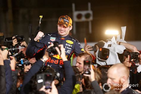 Horner Admite Un Error Con Las Reglas Que Coronaron A Verstappen