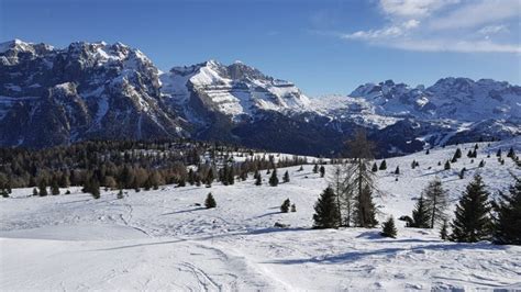 Skiën In Het Skigebied Van Skirama Dolomiti Adamello Brenta Innsbruck