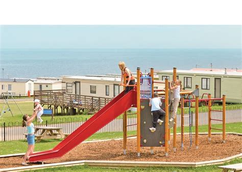 crimdon dene  nr hartlepool holiday parks book  hoseasons