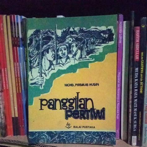 Jual Buku Jadul Balai Pustaka Panggilan Pertiwi Mohd Firdaus Husin