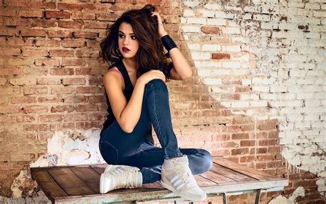 Women Model Brunette Sitting Singer Actress Selena Gomez Fashion Clothing Lady Leg