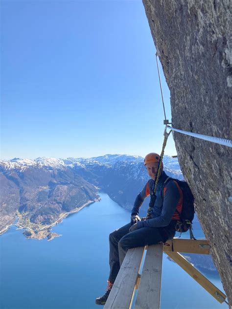 Guida Heildagstur Olavsruta I Hornelen Via Ferrata Climbing Svelgen