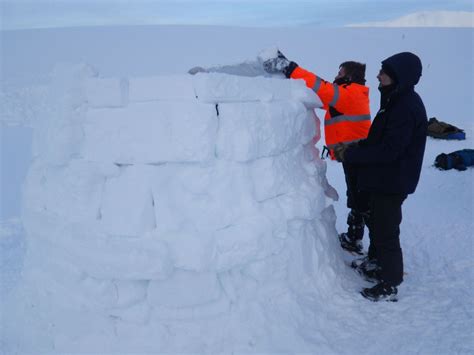 Igloo Survival Experience Sui Monti Sibillini Freedome