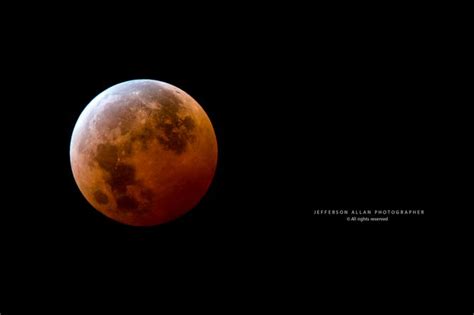 Lua de Sangue maior eclipse lunar do século poderá ser visto do Brasil