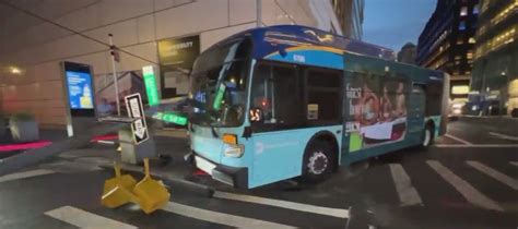 Mta Bus Crashes Into Light Pole Injuring 97 Year Old Passenger And