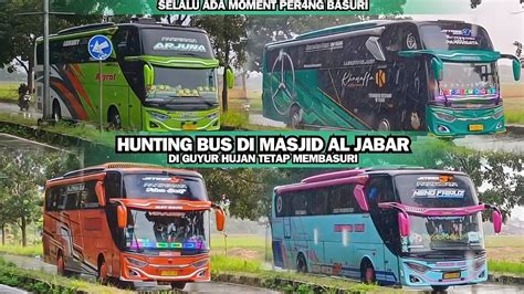 Basuri Viralhunting Bus Di Masjid Al Jabardi Guyur Hujan Tetap