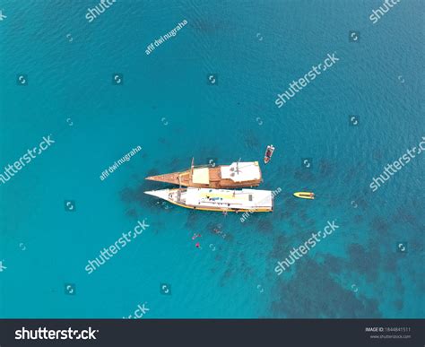 melihat kapal pemandangan laut  atas foto stock