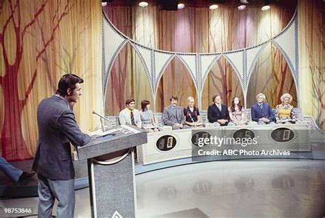 The Newlywed Game Photos And Premium High Res Pictures Getty Images