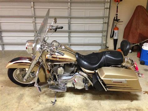 Buy Harley Davidson Cvo Road King Flhrsei Cvo On Motos