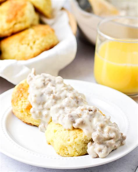 Biscuits And Gravy Recipe 16 Oz Sausage | Deporecipe.co