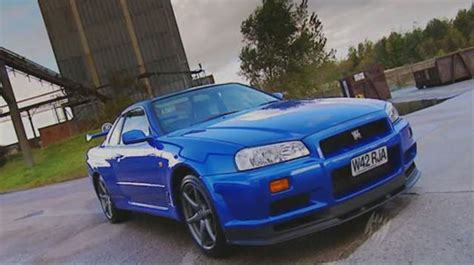 Imcdb Org Nissan Skyline Gt R V Spec R In Top Gear