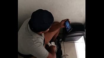 Cachado en el baño XVIDEOS