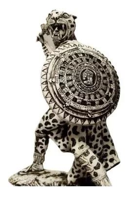 Guerrero Jaguar Con Escudo De Calendario Maya