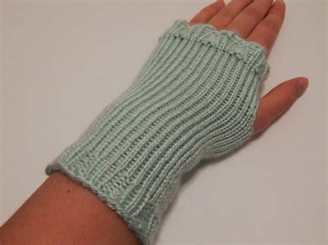 48 Knitting Patterns For Fingerless Gloves Guide Patterns