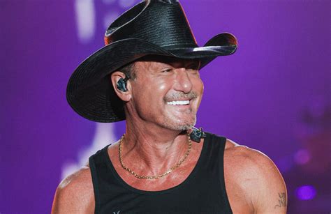 20 Famous Country Singers - Singersroom.com