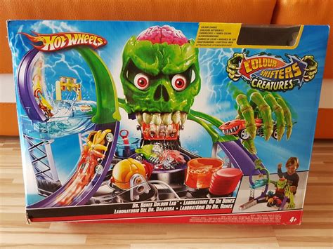 Hot Wheels Bahn Dr Bones Colour Lab In Geretsried F R Zum Verkauf Shpock De