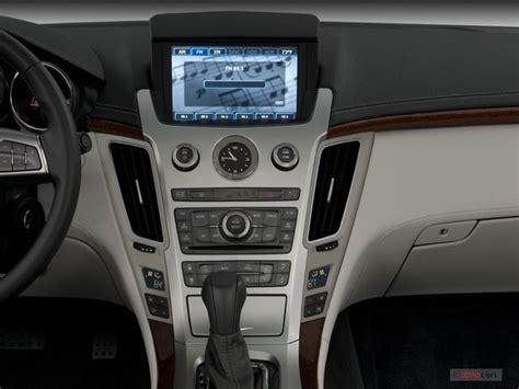 2008 Cadillac CTS: 11 Interior Photos | U.S. News