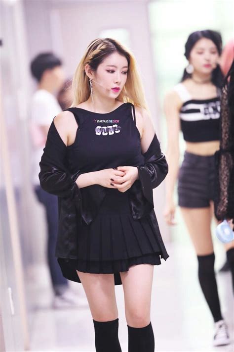 Pin By Seraphyne On Yebin Hinapia Pristin Asian Fashion Fashion