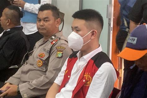 Fakta Sidang Dakwaan Christopher Stefanus Yang Diduga Tipu Jessica