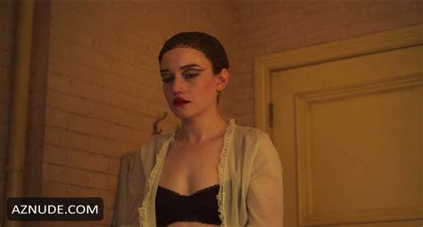 Julia Garner Nude Aznude