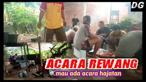 Suasana Kampung Acara Persiapan Hajatan Warga Ber Gotong Royong