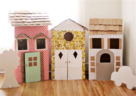 Cardboard Play Houses | Munchkins and Mayhem