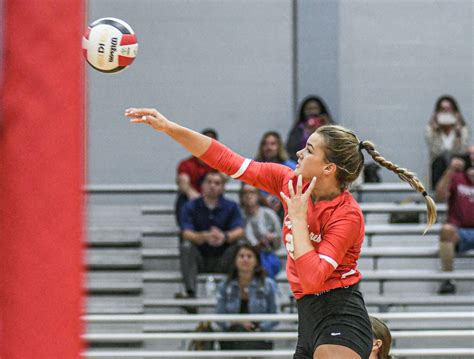 Lafayette Volleyball Rolls Through Ridgeland Advances To North Half