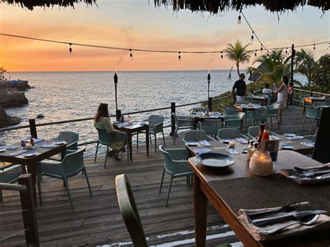 Best Restaurants in Negril, Jamaica: Insider Guide | Unpeeled