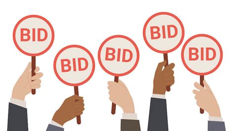 Bidding War Strategies for Homebuyers & Sellers