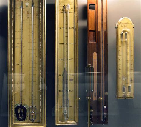 How To Use A Barometer To Understand Weather And Air Pressure