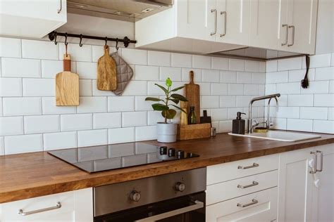 Cómo combinar azulejos para cocinas blancas hazlas brillar TilesOnline