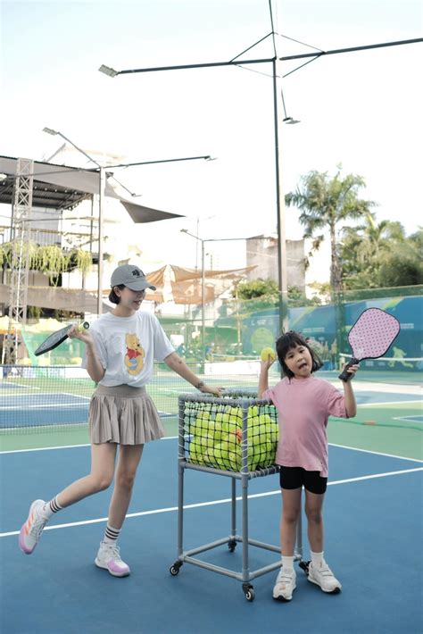 Hot mom Hạt Mít kể chuyện tập pickleball Bộ môn thể thao khiến đốt calo cực tốt