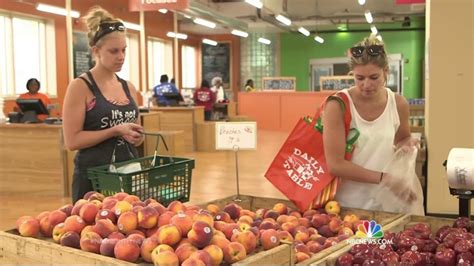 Daily Table Supermarket Specializes In Food Past Its Prime Nbc News